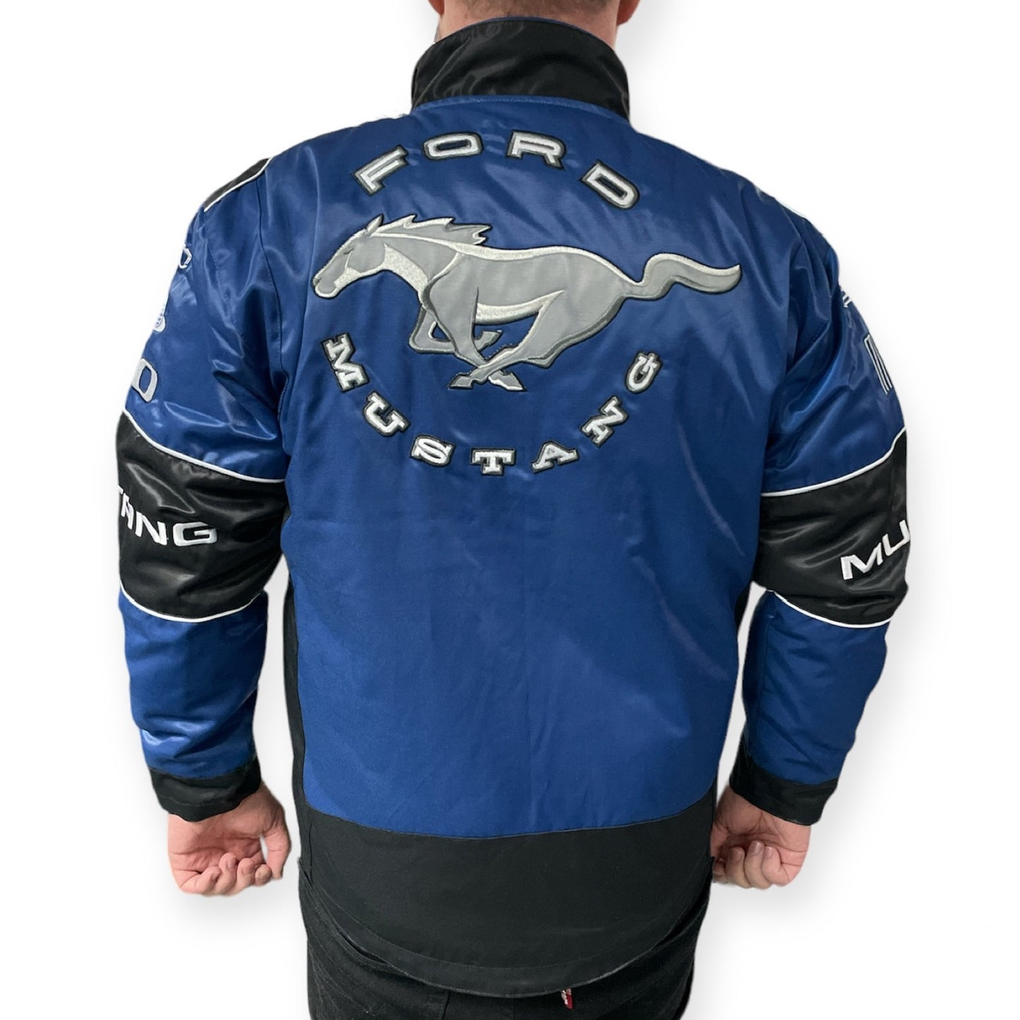 Ford Mustang Jacke mit gestickten Mustang Logos Navy/Schwarz