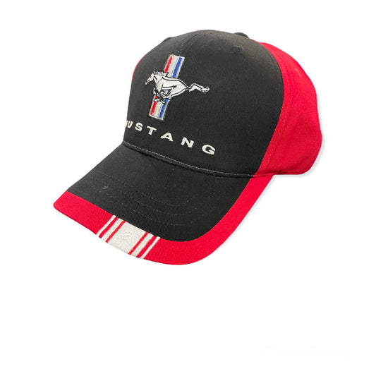 Ford Mustang Tribar Basecap Mustang Tribar Logo Schwarz/Rot