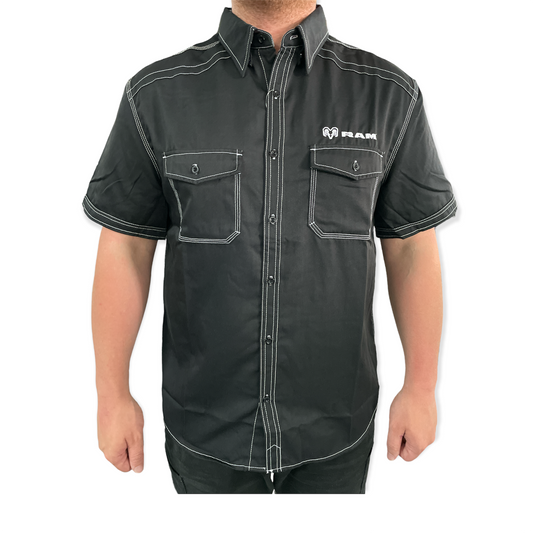 Dodge RAM Mechanikerhemd RAM 4x4 Traditionally Tough Schwarz