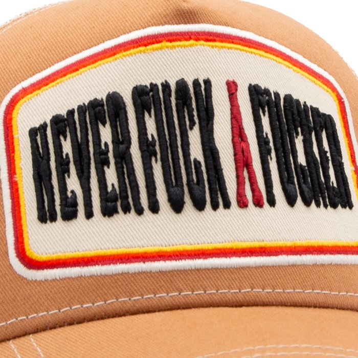 King Kerosin Trucker Cap «Never Fuck A Fucker» Hellbraun